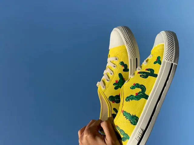 JWalks Footwear - Photo 8